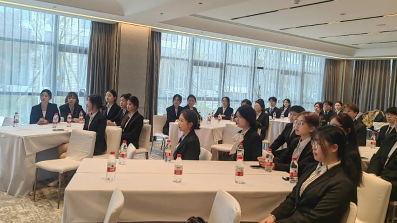 零基础羽毛球夏令营能学会吗